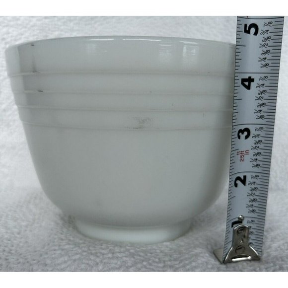 Vintage 1940s PYREX Set Of 2 White Opal Glass Ribbed Mixing Bowls 11c & 4 1/2c - Picture 12 of 16